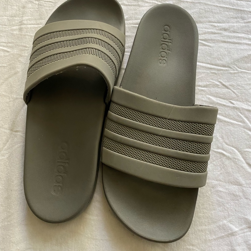 Adidas Slide